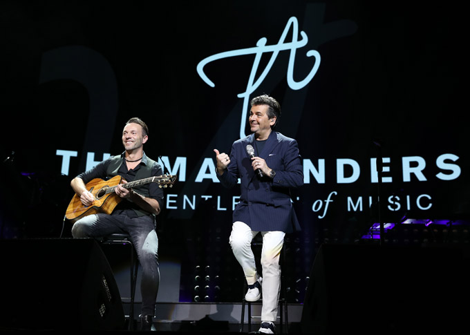 Thủ lĩnh Modern Talking khiến 4.000 khán giả nhún nhảy không ngừng